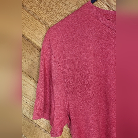 Live And Tell Primanti Brothers Holiday Gift Card Medium Tshirt - Picture 2 of 8